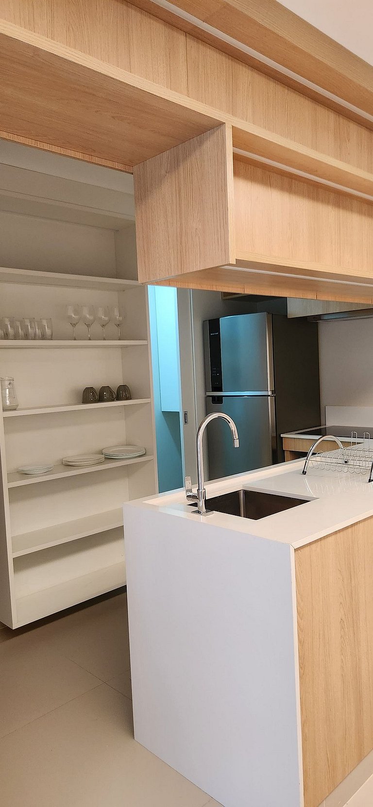 Apartamento 02 Dormitórios Novo e Completo - Georgina, Sidne