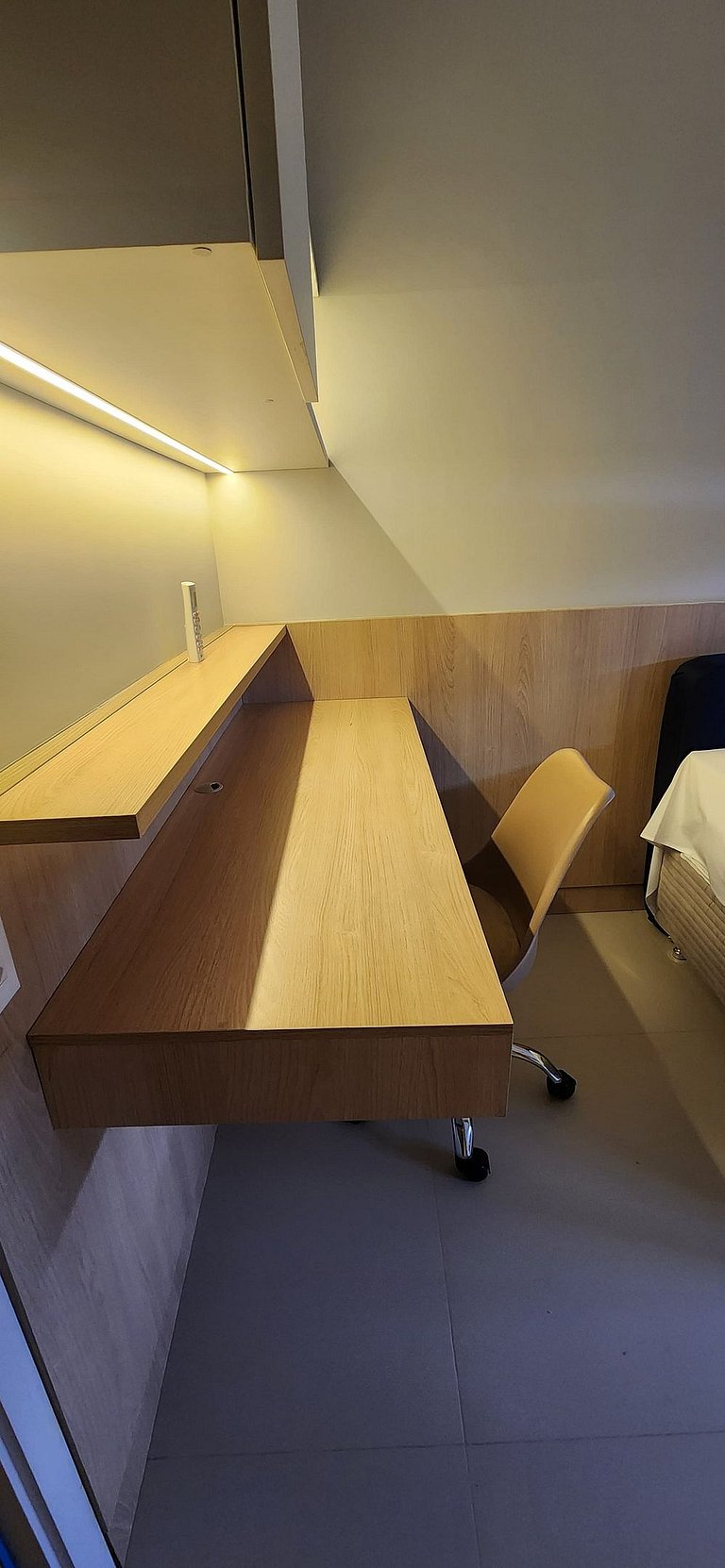 Apartamento 02 Dormitórios Novo e Completo - Georgina, Sidne